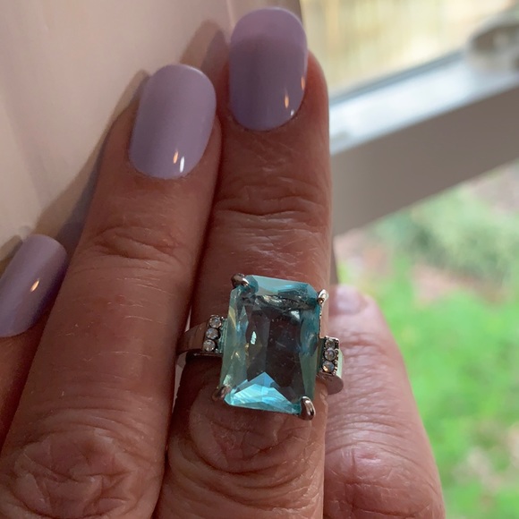 Not Real | Costume Jewelry Aquamarine type RING - Picture 1 of 3